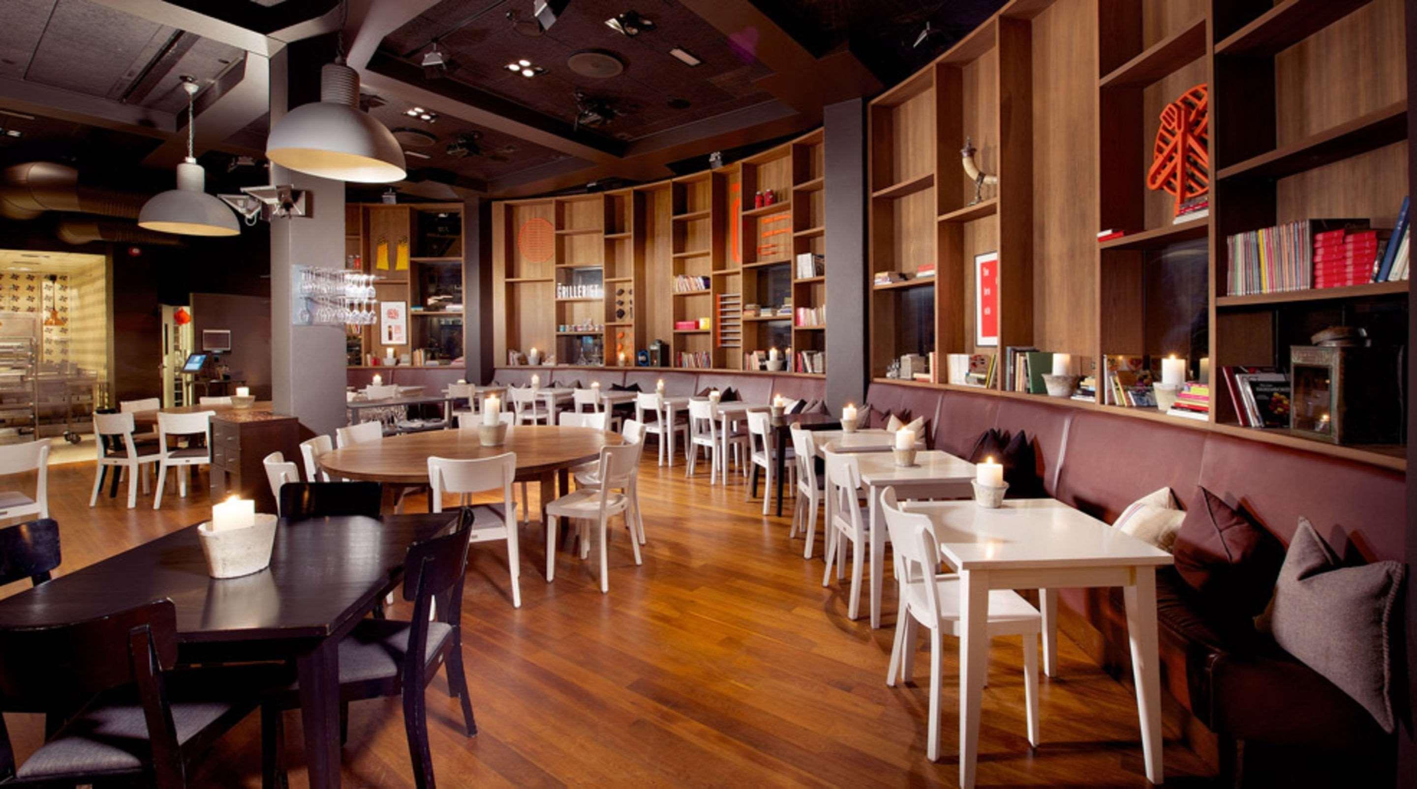 Hotel Folketeateret 4*